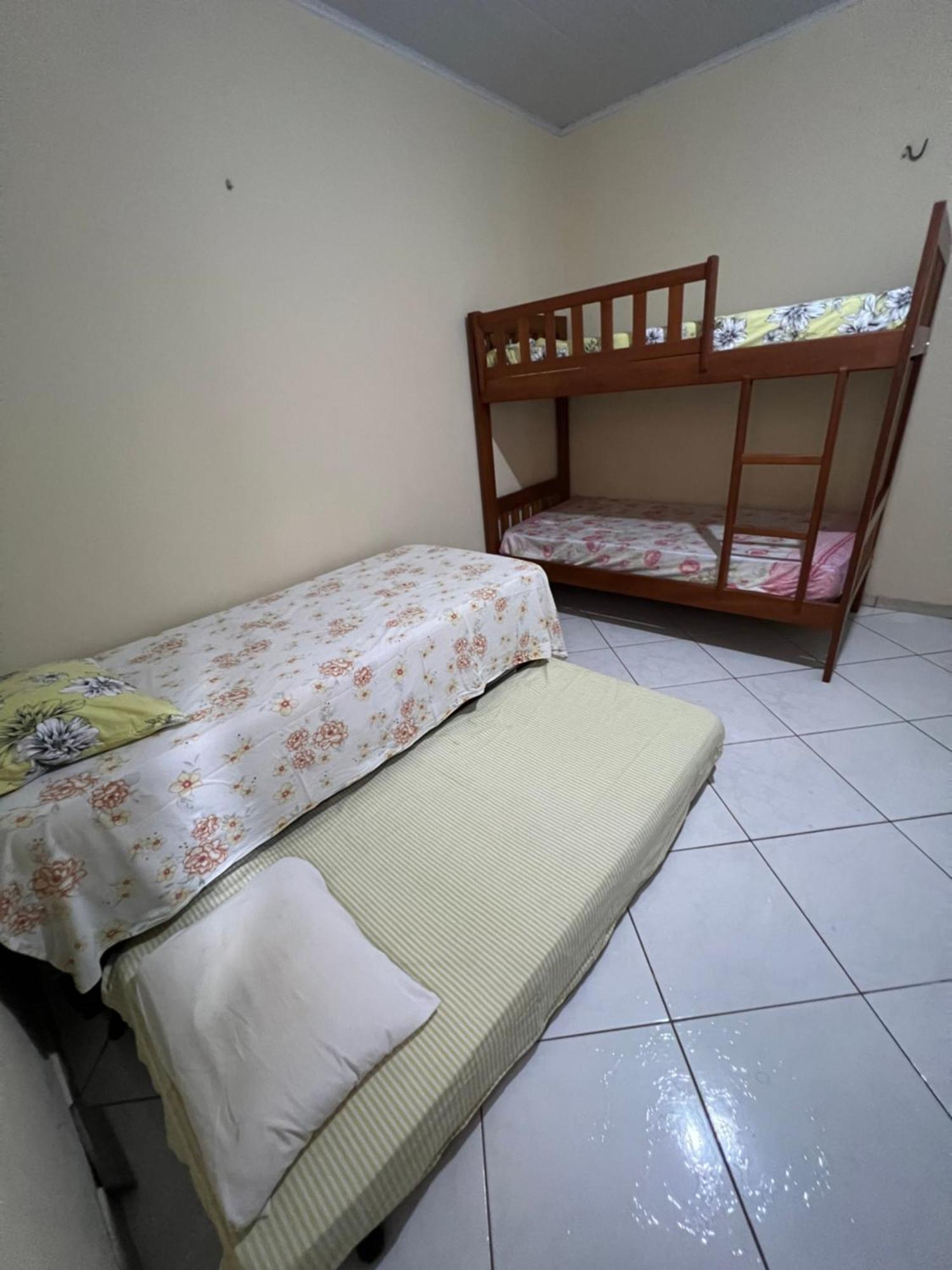 Lazer Hostel Баррейриньяс Экстерьер фото